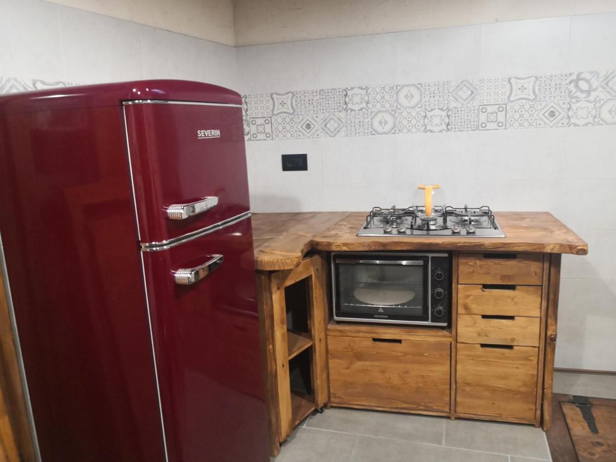 Da Tinti Apartment Madonna Del Sasso Екстериор снимка